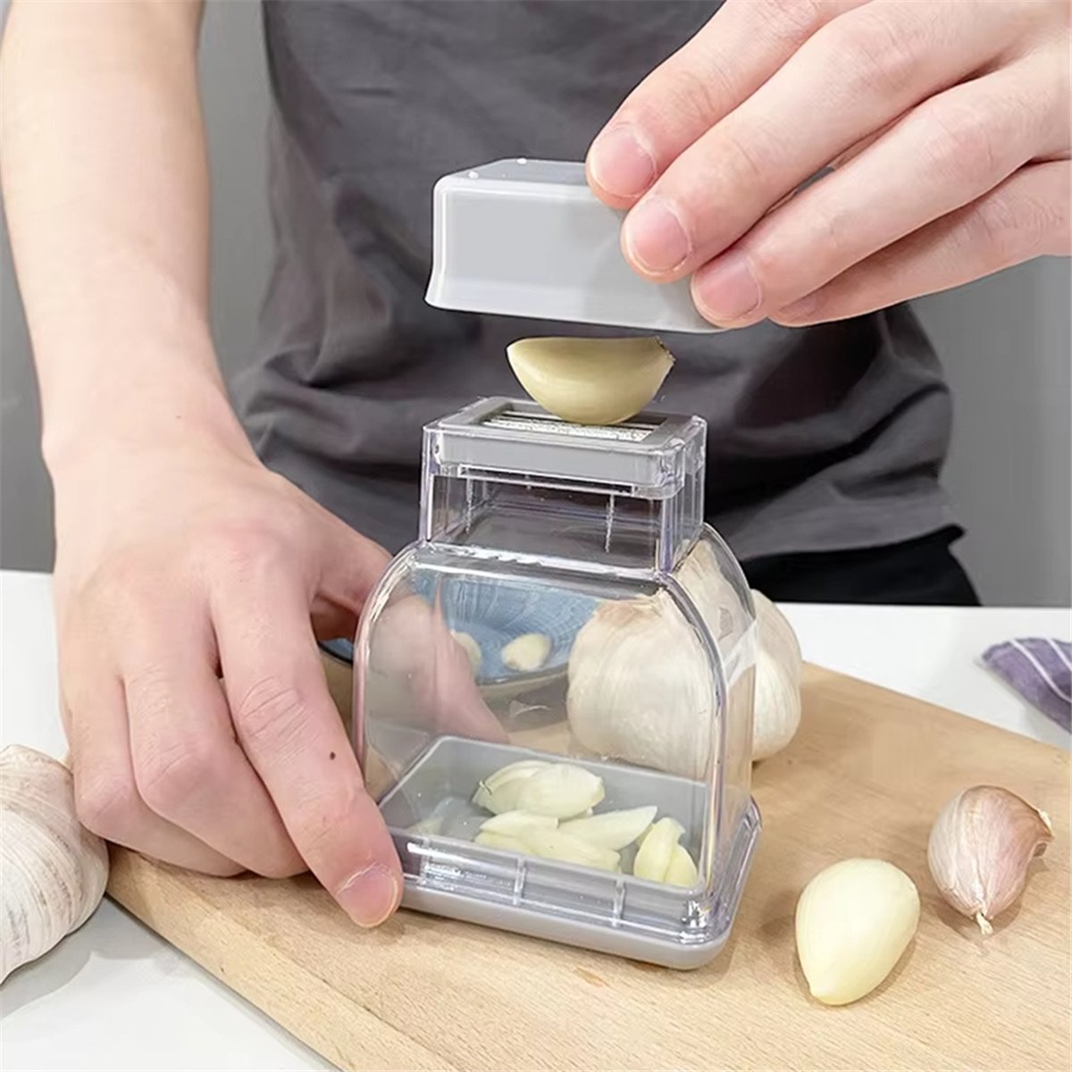Kitchen Gadgets Essential - N14R 최고급 마늘 프레스 및 껍질
